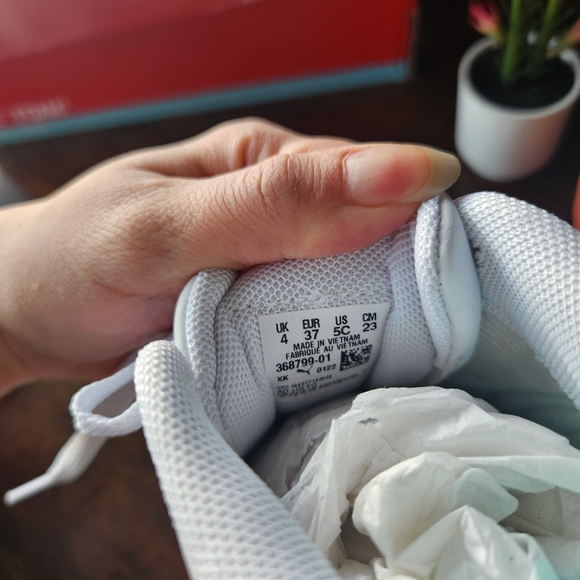 *BRAND NEW* Carina Fade JR Puma aruba blue bridal rose - Picture 10 of 13